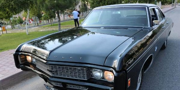 Süleyman Demirel'in ilk otomobili satılıyor! İşte merak edilen fiyatı...