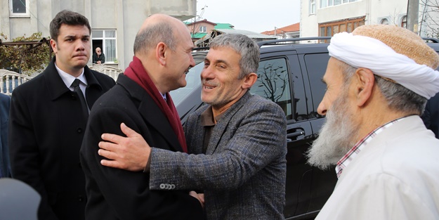 Süleyman Soylu'dan şehit kaymakam Safitürk'ün ailesine ziyaret
