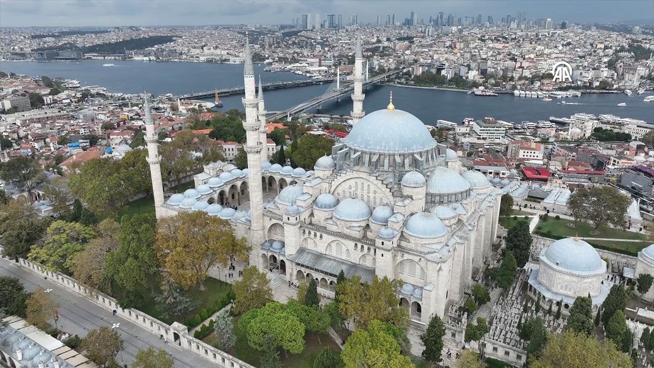 Süleymaniye ihtişamını 468 yıldır koruyor! "Ayasofya'nın devamı niteliğinde bir eser"