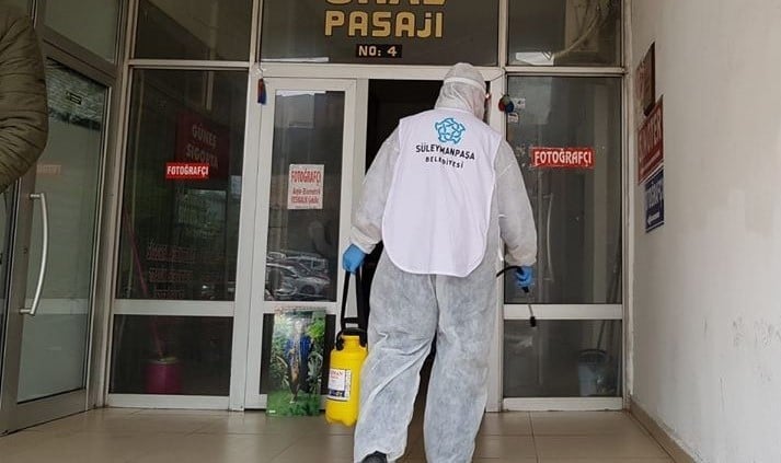 Süleymanpaşa’da pasajlar dezenfekte edildi 
