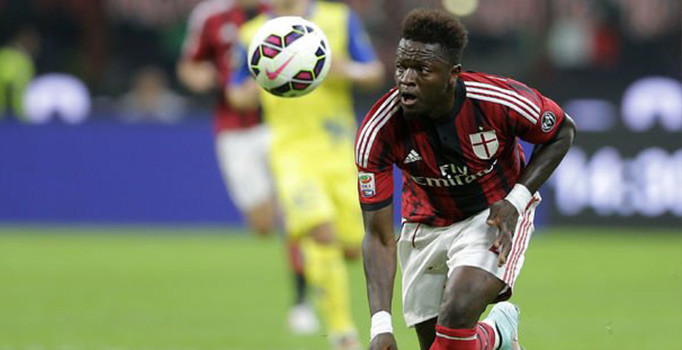 Sulley Muntari'den sürpriz imza