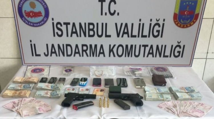 Sultanahmet’te 2 milyonluk altını çalan ekip çökertildi