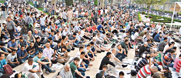 Sultanahmet’te ümmet ruhu