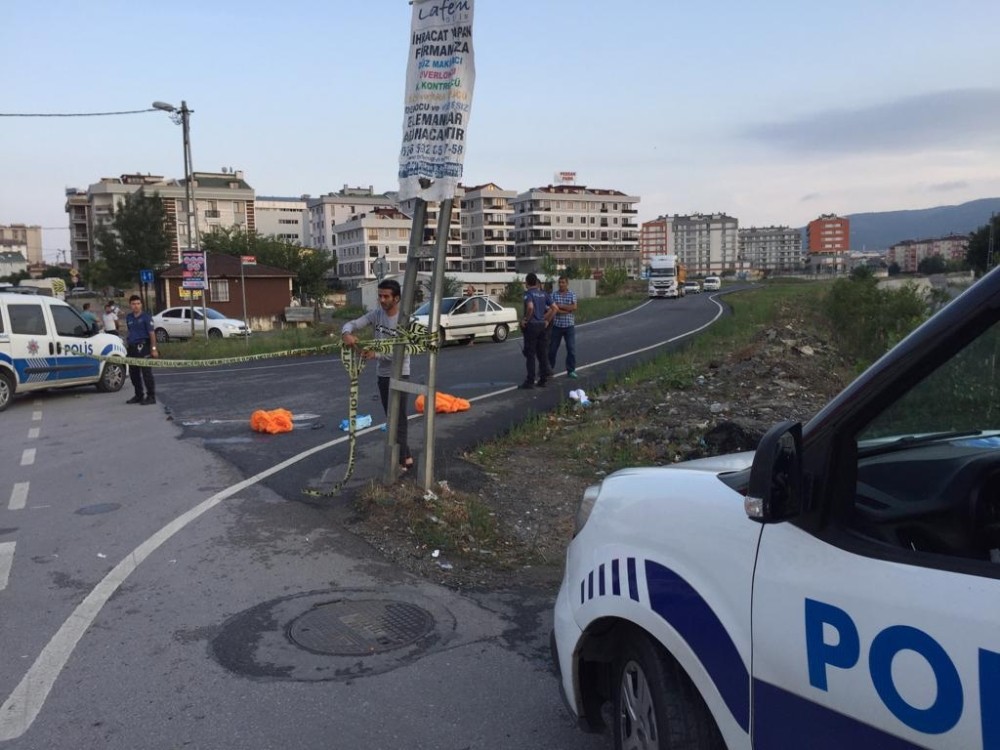 Sultanbeyli’de feci kaza 