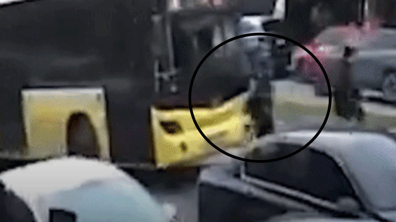 Sultanbeyli'de feci kaza: İEET otobüsü kadına böyle çarptı!