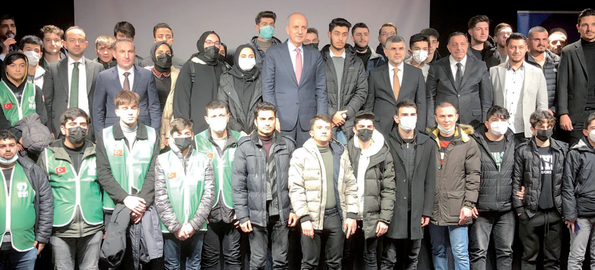 Sultanbeyli’de üniversiteli gençlere büyük müjde