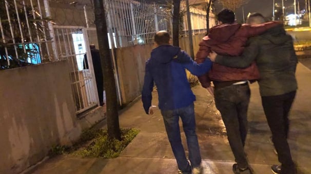 Sultangazi’de yürüyüş için gittikleri parkta hayatlarının kabusunu yaşadılar