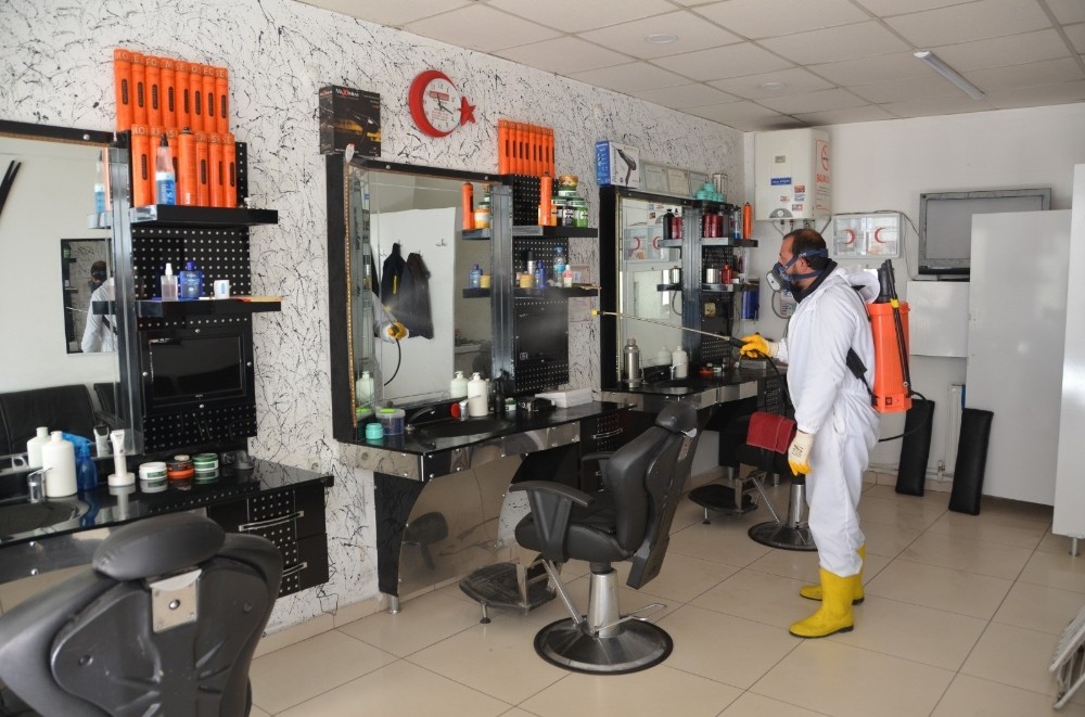 Suluova’da dezenfekte çalışmaları sürüyor 