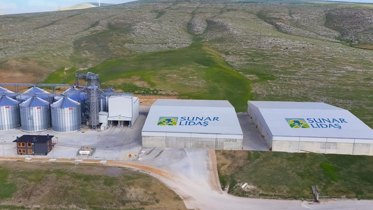Sunar Yatırım, 2025 hasat sezonun ilk arpa ve buğdayını deposuna aldı