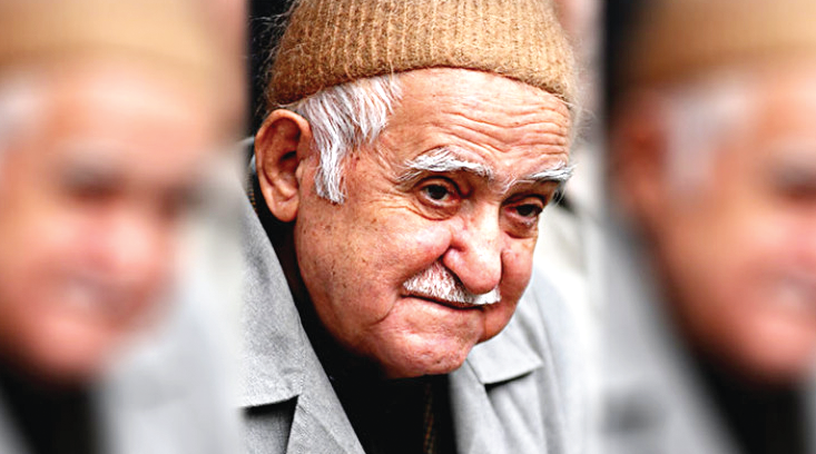 Sungur Hoca dualarla anılıyor