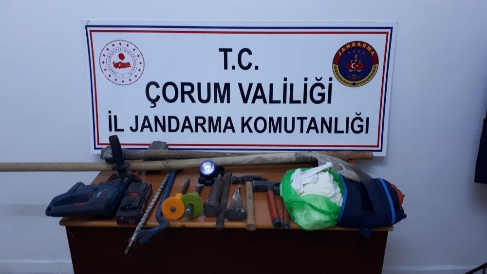 Sungurlu’da kaçak kazıya suçüstü 