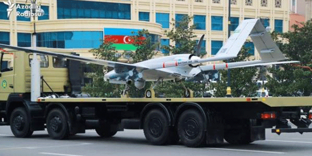 Sunucu Türk SİHA’larından bahsedince Azeriler coştu! Ermenistan titredi