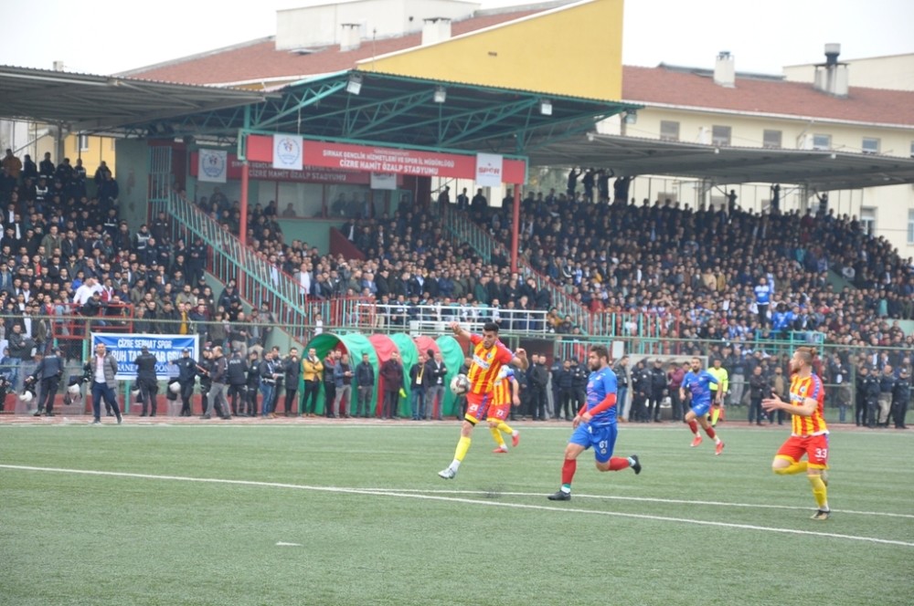 Süper Amatör Lig’de Cizre Serhatspor Şırnak Belediyespor’u 2-1 yendi 