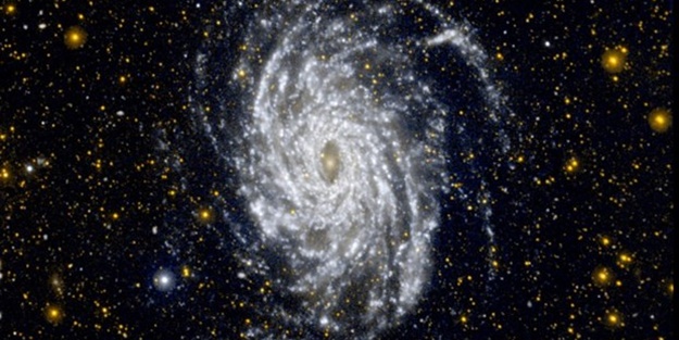 Süper bilgisayarlar karanlık maddeyi arıyor