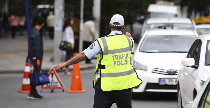 Süper Kupa nedeniyle trafiğe kapatılan yollar tekrar açıldı