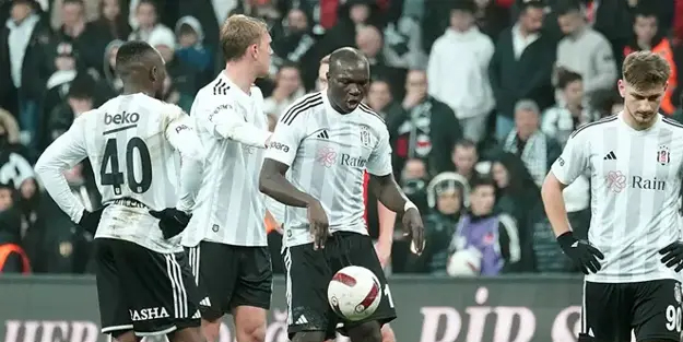 Süper Lig devine kötü haber! İmza hız kazanacak derken çalışmak için geç kaldılar! Artık karar verecekler