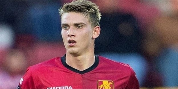 Süper Lig ekibi Kjaer’in veliahtı ile anlaştı