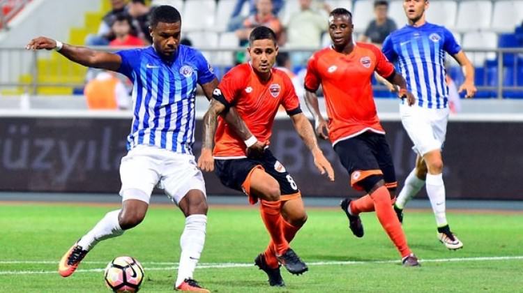 Süper Lig ekibine kötü haber! Hükmen...