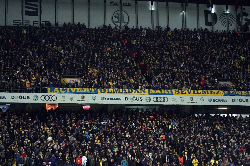 Süper Lig: Fenerbahçe: 0 - Aytemiz Alanyaspor: 0 (Maç devam ediyor) 