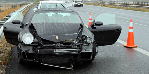 Süper Lig futbolcuları kaza yaptı!
