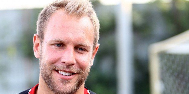 Süper Lig futbolcusu kendini astı