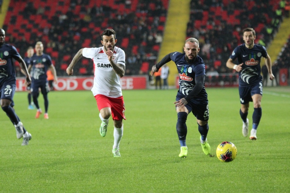 Süper Lig: Gaziantep FK: 0 - Çaykur Rizespor: 0 (İlk yarı) 