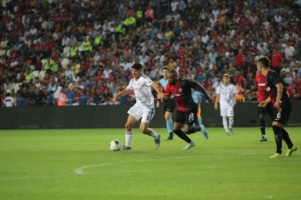Süper Lig: Gazişehir Gaziantep: 3 - Beşiktaş: 2 (Maç sonucu) 