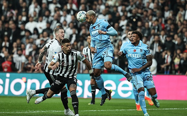 Süper Lig puan durumu 16 Ekim Pazar