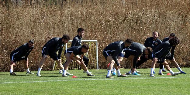 Süper Lig takımından dikkat çeken çıkış: Havlu atmadık, atmayacağız