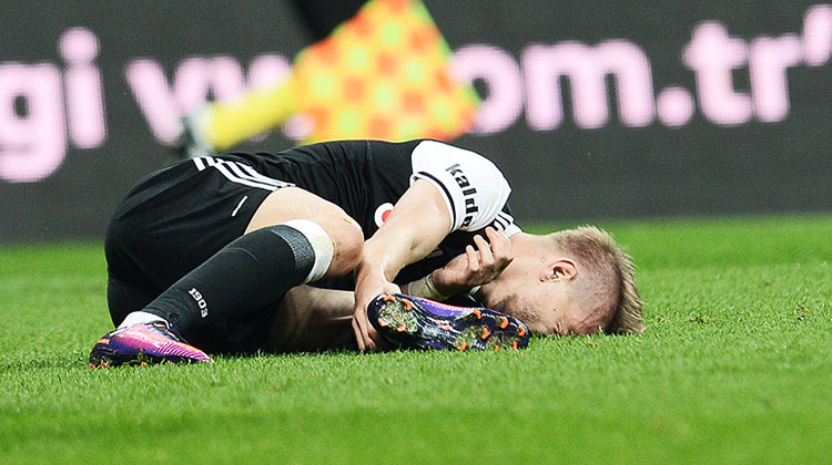 Süper Lig'de 12 maç fauller yüzünden oynanmadı!