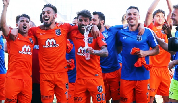 Süper Lig'de Başakşehir fırtınası esiyor