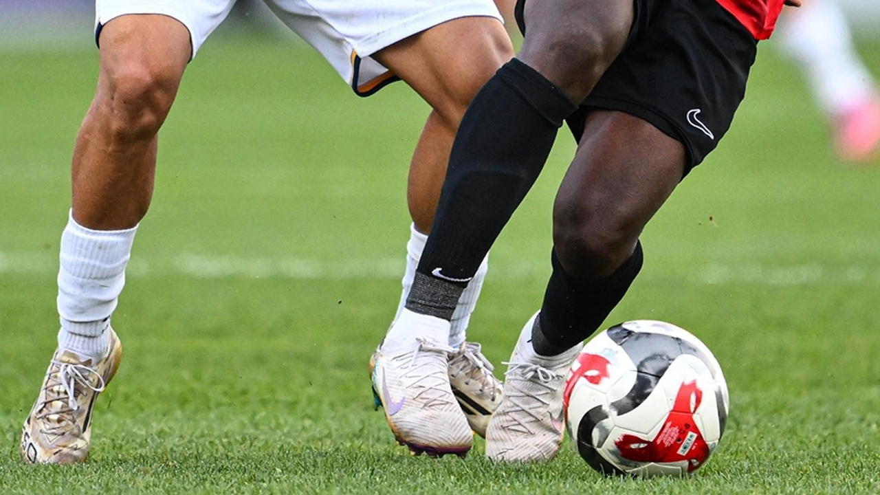 Süper Lig’de heyecan kaldığı yerden başlıyor! Dev derbilerin tarihleri belli oldu