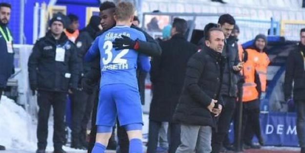 Süper Lig'de kahreden olay! Ölüm haberini...