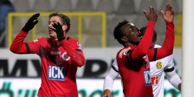 Süper Lig'de şok sakatlık!