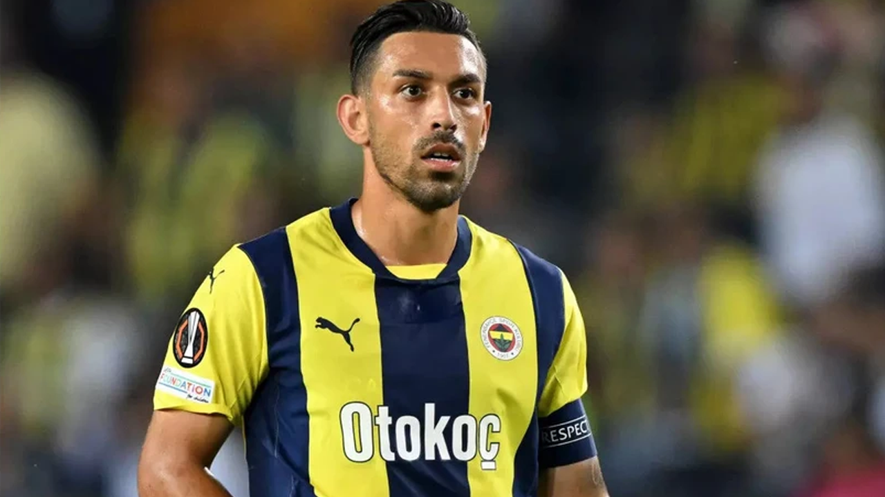 Süper Lig'de yılın transfer bombası! İrfan Can Kahveci ezeli rakibe gidiyor!