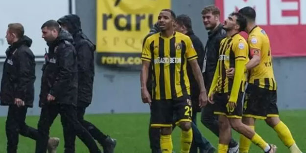 Süper Lig'den düşen İstanbulspor, TFF'ye yüklendi