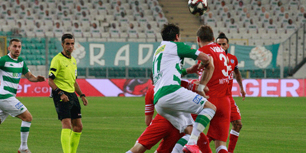 Süper Lig'e çıkacak son takımın belirleneceği kritik viraj! Bursaspor ile Adana Demirspor rövanş ve final tarihleri belli oldu