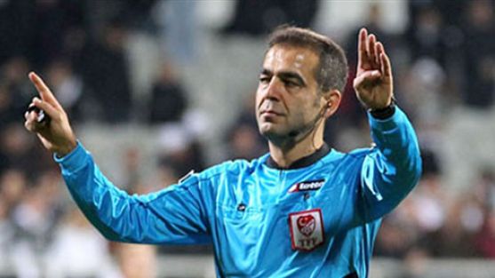 Süper Lig hakemi Kuddusi Müftüoğlu, AK Parti'den aday adayı