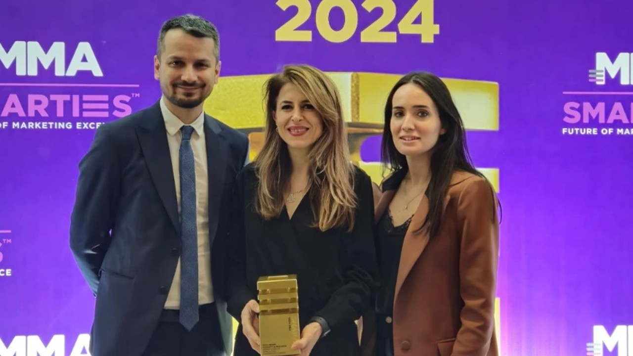 SuperFresh’in "Tarımın Kadın Yıldızları" Projesi, Smarties Awards 2024 MEA’nın Altın Ödülünün Sahibi Oldu
