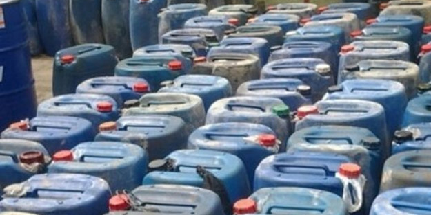 Şüphe üzerine durduruldu: Makaron, dolar, sahte banknot, yüzlerce silah, karışımlı akaryakıt ele geçirildi!