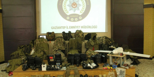 Şüpheli araçtan çıkanlar şok etti