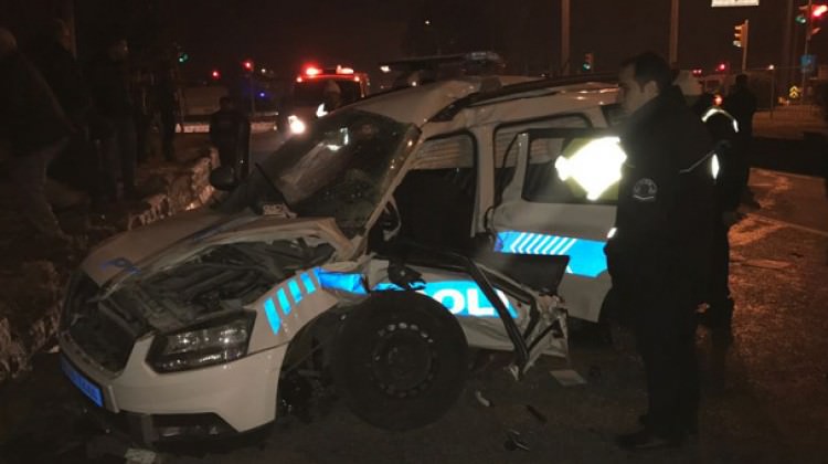 Şüpheli kovalayan polis otosu kaza yaptı: 2 şehit