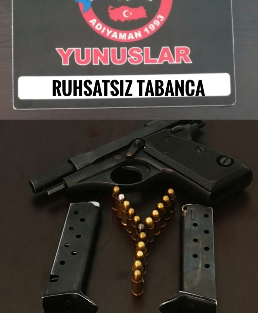 Şüpheli otomobilden silah ele geçirildi 
