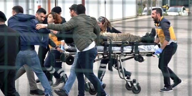 Şüpheli şahıs ateş açtı: Yaralı askerler var