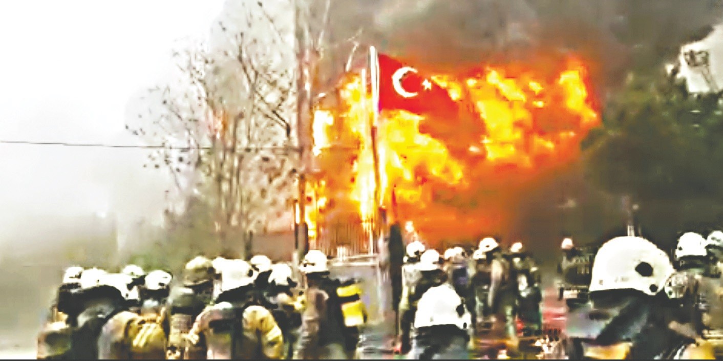 Şüpheli yangına 3 koldan soruşturma