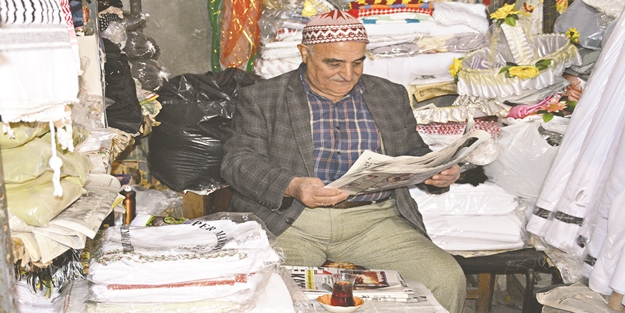 Sur esnafının yüzü gülüyor