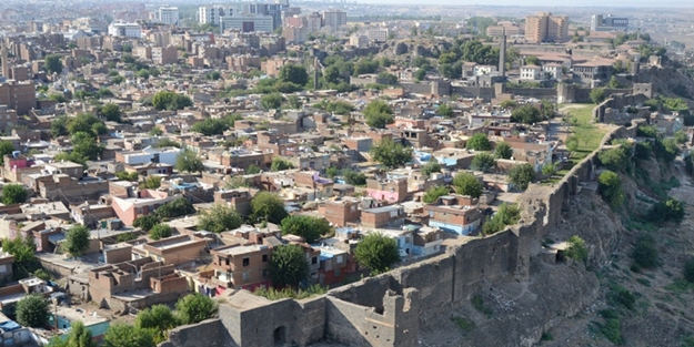 Sur kamulaştırıldı, PKK yandaşları rahatsız oldu
