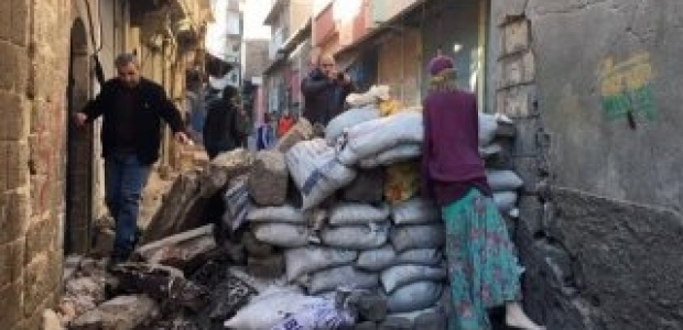 Sur'da hendek ve barikatların yüzde 95'i temizlendi