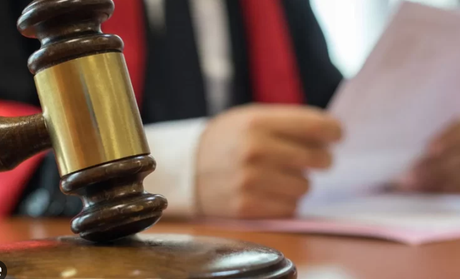 Süre doluyor! Mahkeme 6:30’a kadar karar veremezse İmamoğlu serbest… Gözler Mahkeme kararında