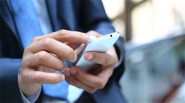 Sürekli telefona bakanlar hastalık sahibi